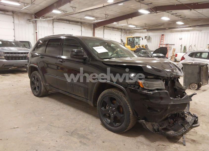 2020 Jeep Grand CHEROKEE UPLAND 4X4 (VIN 1C4RJFAG0LC144332) main photo