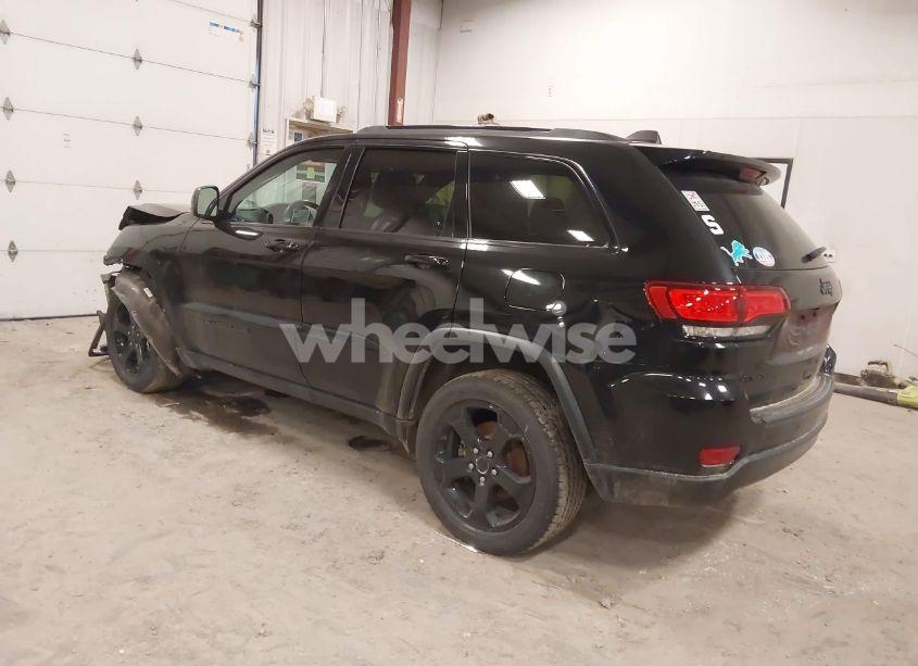 Photo 3 of 2020 Jeep Grand CHEROKEE UPLAND 4X4 (VIN 1C4RJFAG0LC144332)