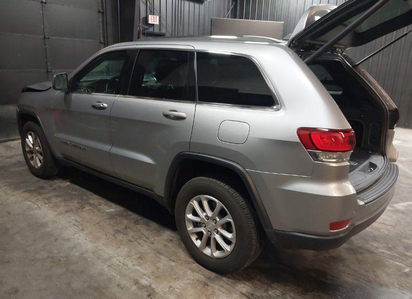 Photo 3 of 2021 Jeep Grand CHEROKEE LAREDO X 4X4 (VIN 1C4RJFAG0MC828802)