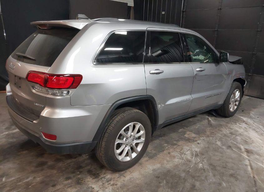Photo 4 of 2021 Jeep Grand CHEROKEE LAREDO X 4X4 (VIN 1C4RJFAG0MC828802)
