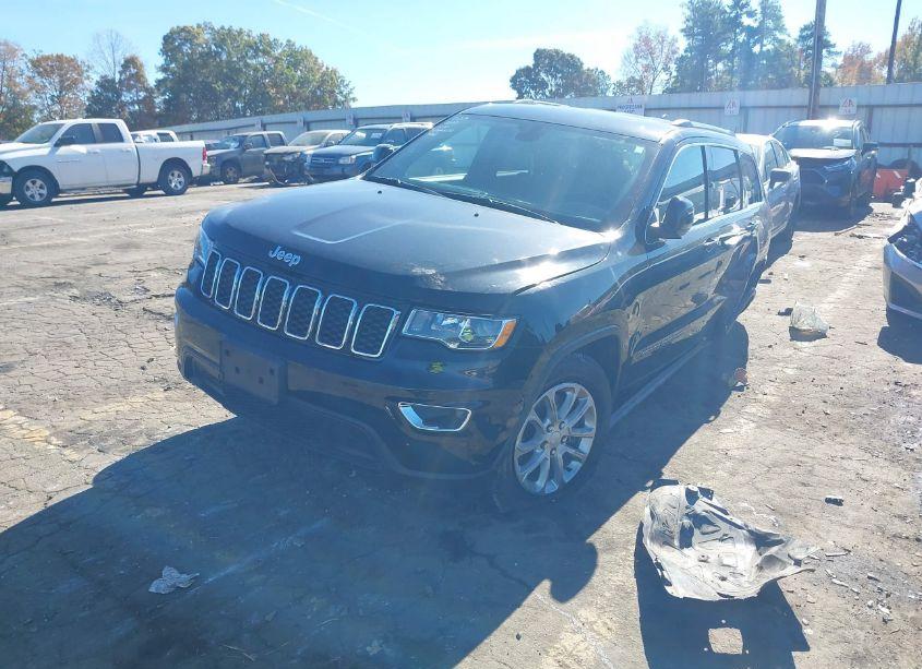 Photo 2 of 2021 Jeep Grand CHEROKEE LAREDO E 4X4 (VIN 1C4RJFAG0MC856292)