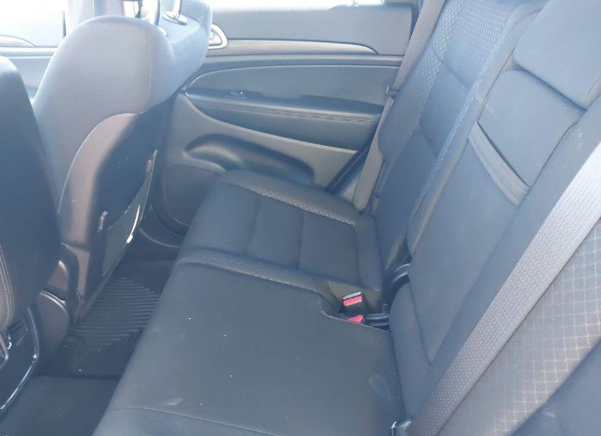 Photo 8 of 2021 Jeep Grand CHEROKEE LAREDO E 4X4 (VIN 1C4RJFAG0MC856292)