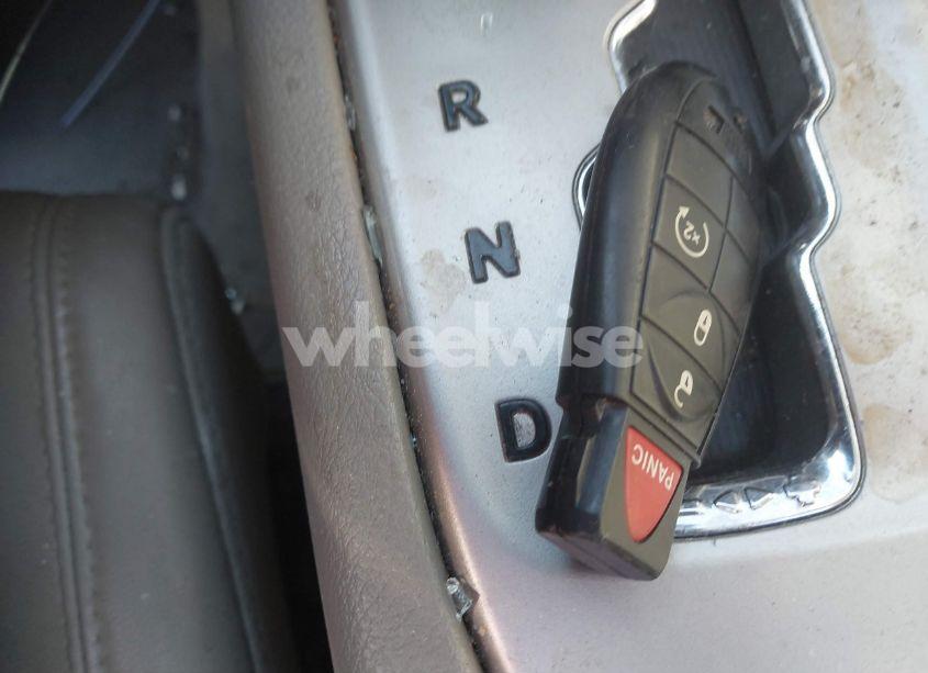 Photo 11 of 2012 Jeep Grand CHEROKEE LAREDO (VIN 1C4RJFAG1CC127927)