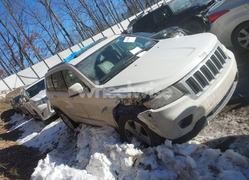 Photo 14 of 2012 Jeep Grand CHEROKEE LAREDO (VIN 1C4RJFAG1CC127927)