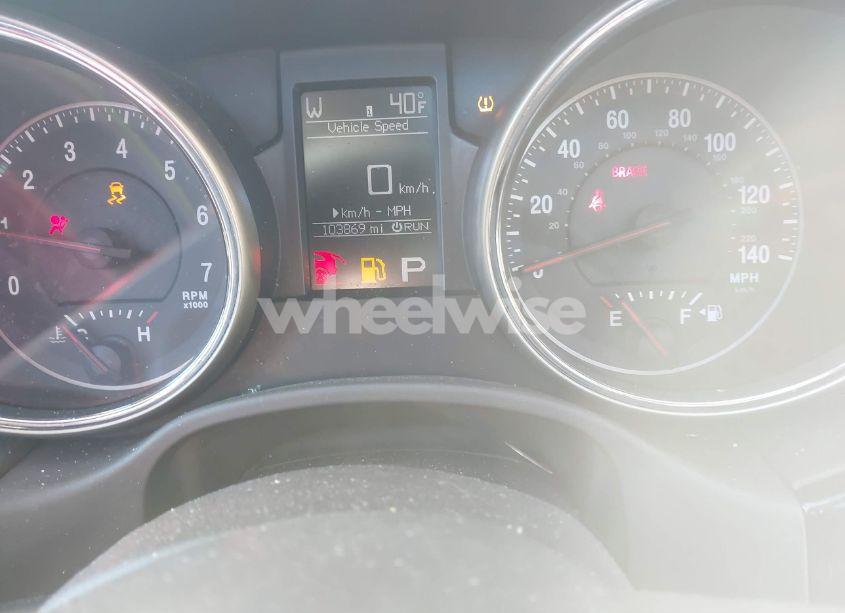 Photo 16 of 2012 Jeep Grand CHEROKEE LAREDO (VIN 1C4RJFAG1CC127927)