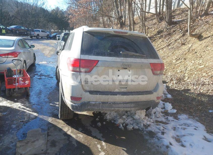 Photo 17 of 2012 Jeep Grand CHEROKEE LAREDO (VIN 1C4RJFAG1CC127927)