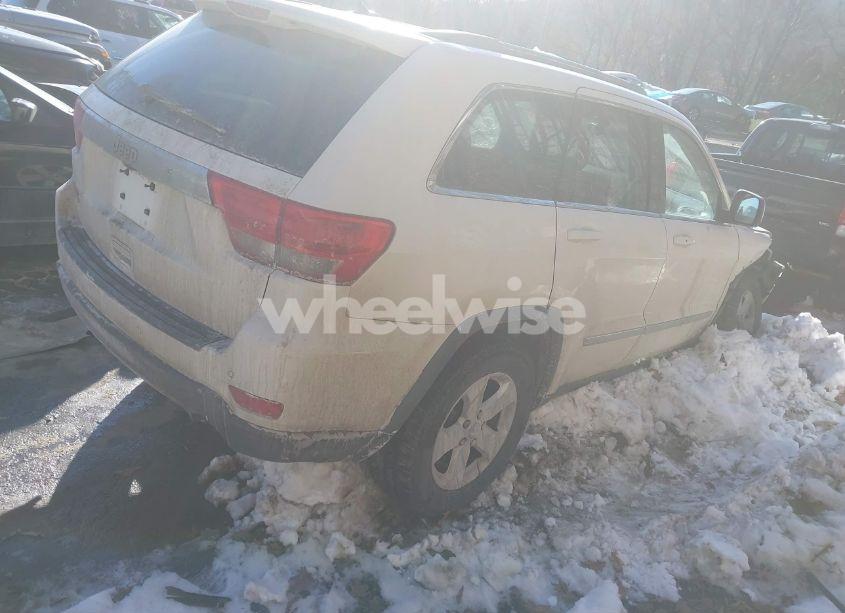 Photo 4 of 2012 Jeep Grand CHEROKEE LAREDO (VIN 1C4RJFAG1CC127927)