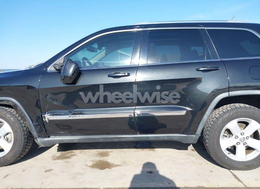 Photo 14 of 2012 Jeep Grand CHEROKEE LAREDO (VIN 1C4RJFAG1CC179350)