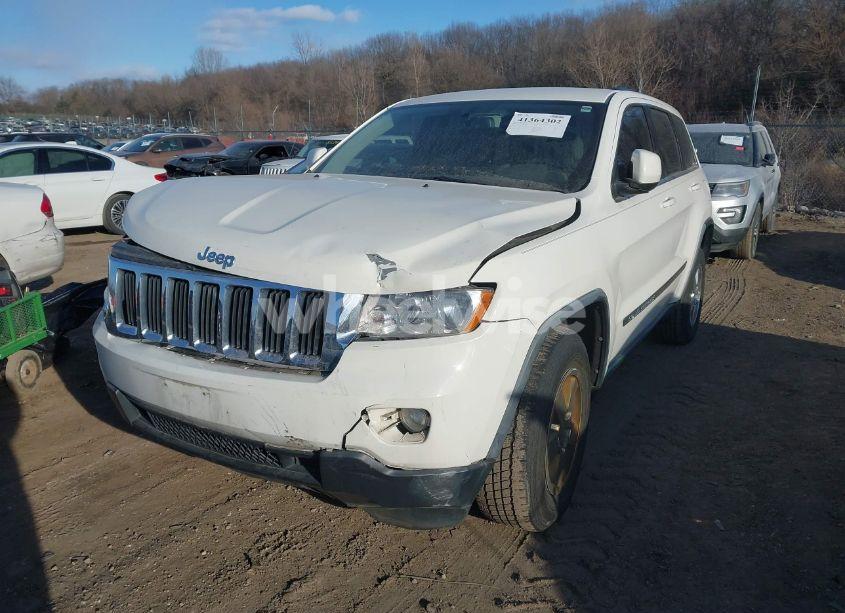 Photo 2 of 2012 Jeep Grand CHEROKEE LAREDO (VIN 1C4RJFAG1CC199694)