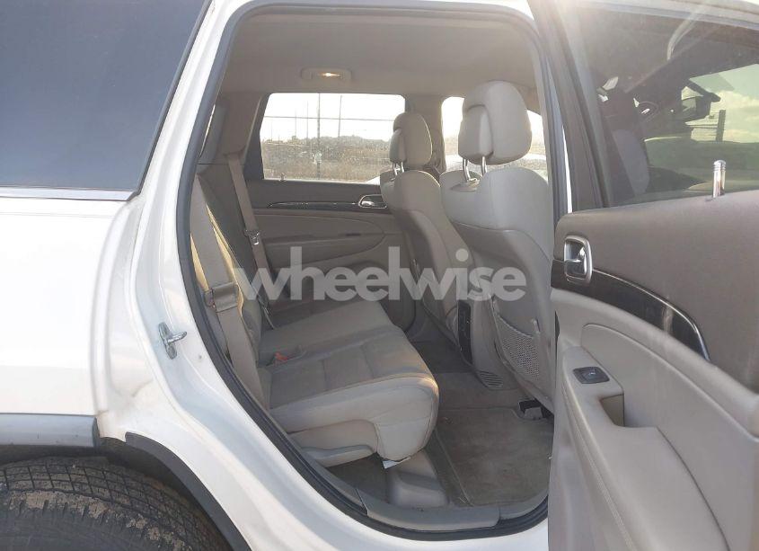 Photo 8 of 2012 Jeep Grand CHEROKEE LAREDO (VIN 1C4RJFAG1CC199694)