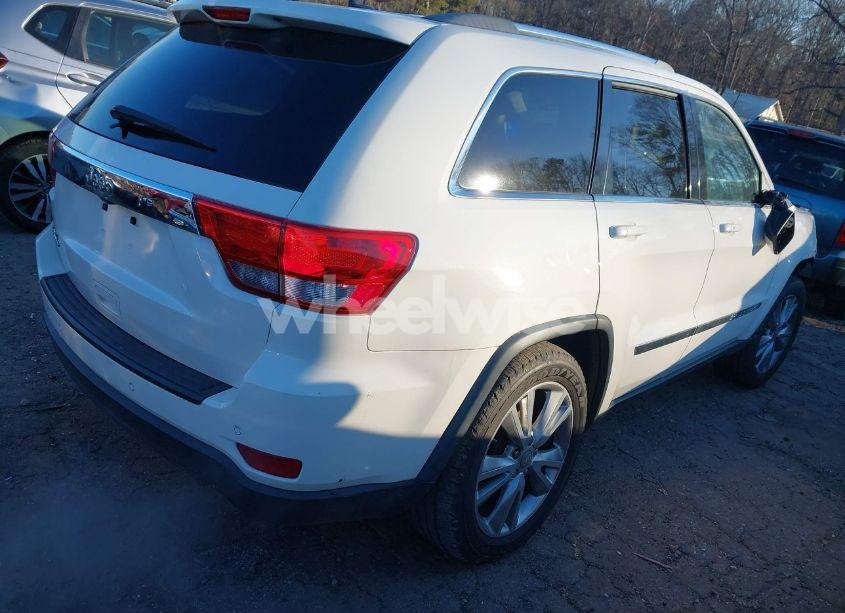 Photo 4 of 2012 Jeep Grand CHEROKEE LAREDO (VIN 1C4RJFAG1CC281389)