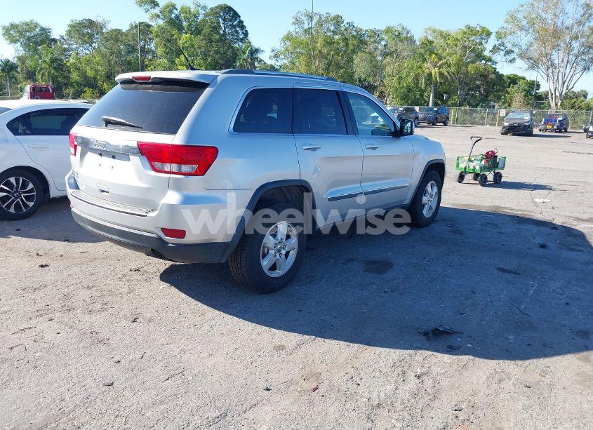 Photo 4 of 2012 Jeep Grand CHEROKEE LAREDO (VIN 1C4RJFAG1CC311121)