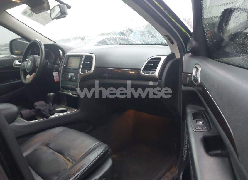 Photo 5 of 2012 Jeep Grand CHEROKEE LAREDO (VIN 1C4RJFAG1CC314889)