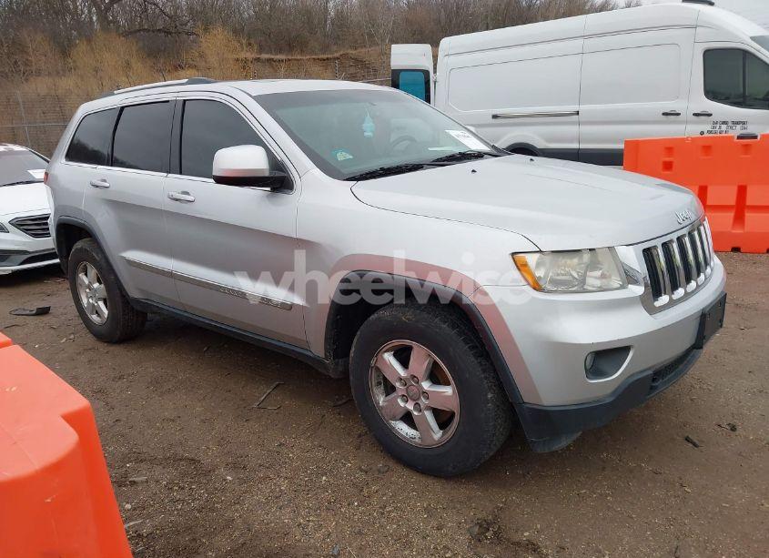 2012 Jeep Grand CHEROKEE LAREDO (VIN 1C4RJFAG1CC345849) main photo