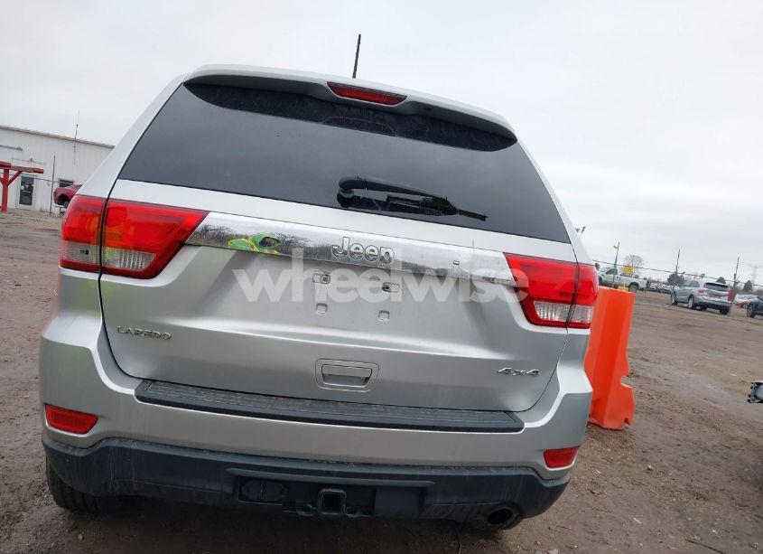 Photo 16 of 2012 Jeep Grand CHEROKEE LAREDO (VIN 1C4RJFAG1CC345849)