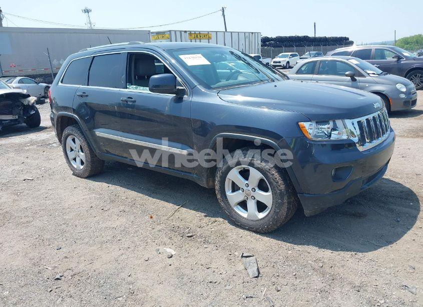 2013 Jeep Grand CHEROKEE LAREDO (VIN 1C4RJFAG1DC532719) main photo