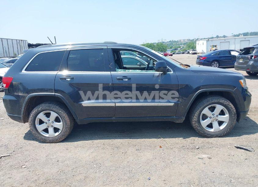 Photo 13 of 2013 Jeep Grand CHEROKEE LAREDO (VIN 1C4RJFAG1DC532719)