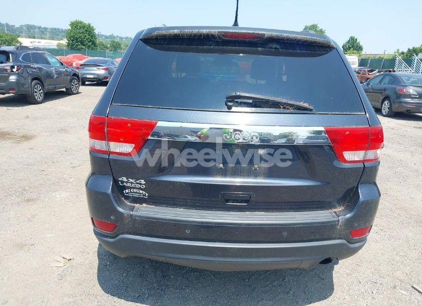 Photo 16 of 2013 Jeep Grand CHEROKEE LAREDO (VIN 1C4RJFAG1DC532719)