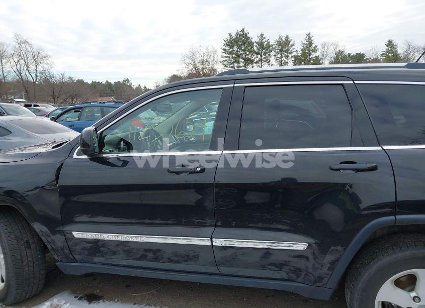 Photo 15 of 2013 Jeep Grand CHEROKEE LAREDO (VIN 1C4RJFAG1DC532848)