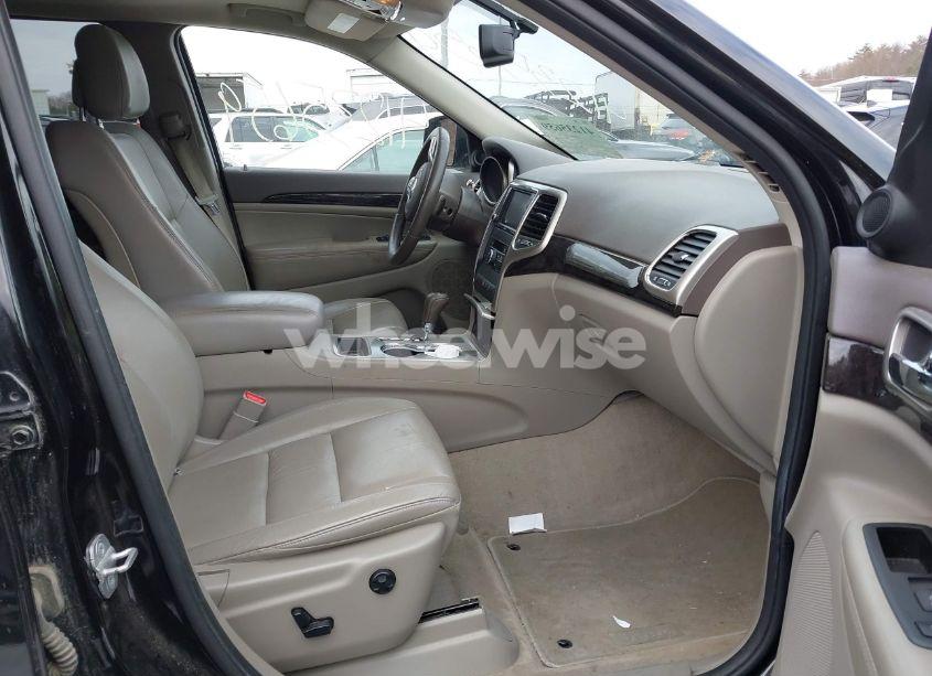 Photo 5 of 2013 Jeep Grand CHEROKEE LAREDO (VIN 1C4RJFAG1DC532848)