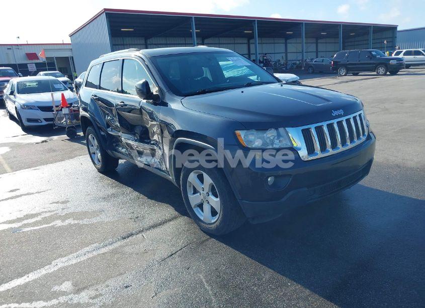 2013 Jeep Grand CHEROKEE LAREDO (VIN 1C4RJFAG1DC537399) main photo