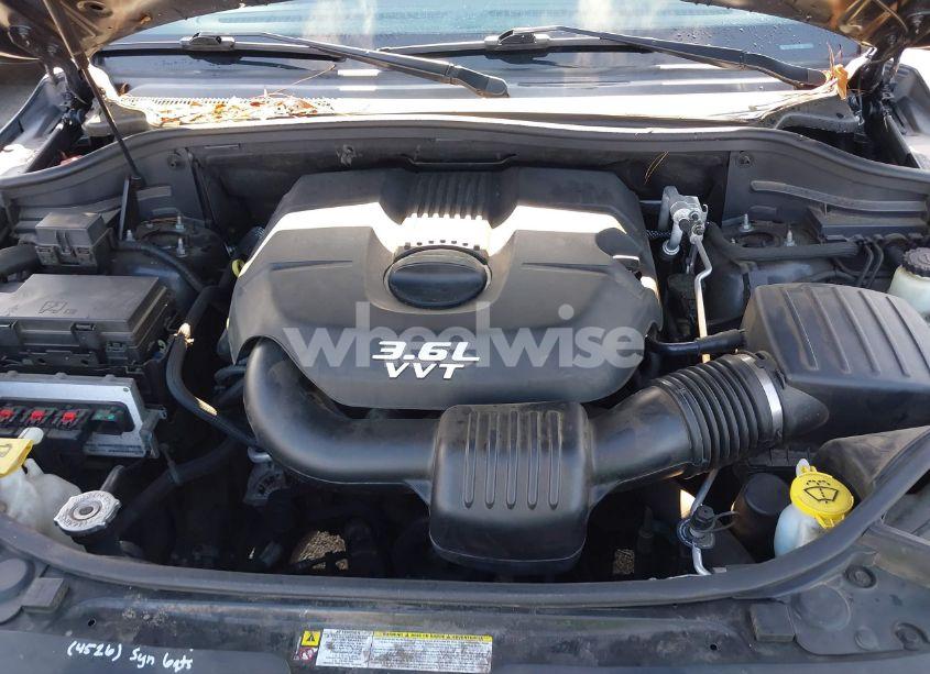 Photo 10 of 2013 Jeep Grand CHEROKEE LAREDO (VIN 1C4RJFAG1DC537399)