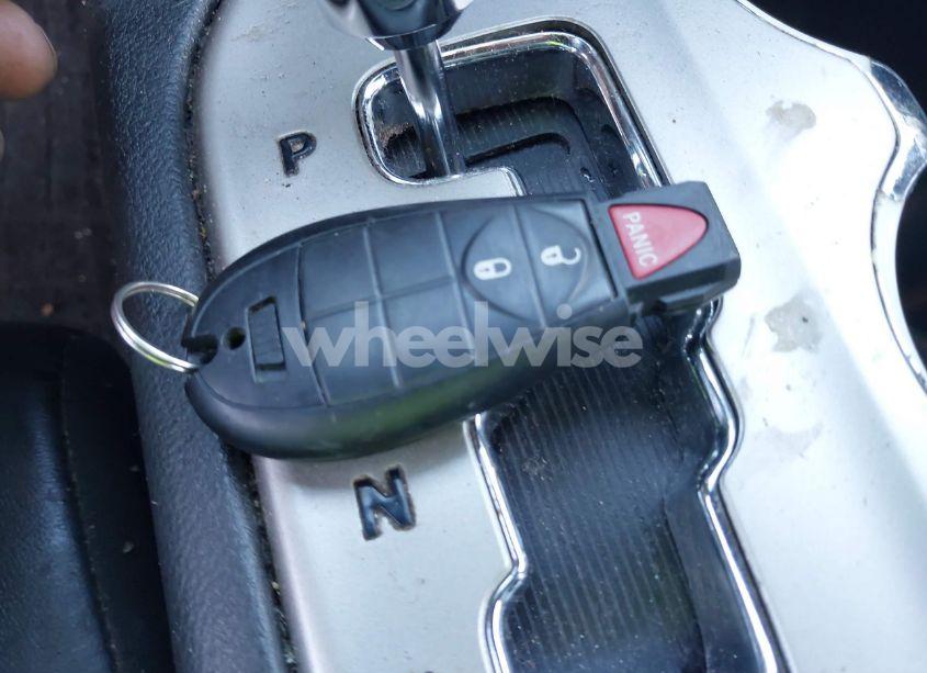 Photo 11 of 2013 Jeep Grand CHEROKEE LAREDO (VIN 1C4RJFAG1DC537399)