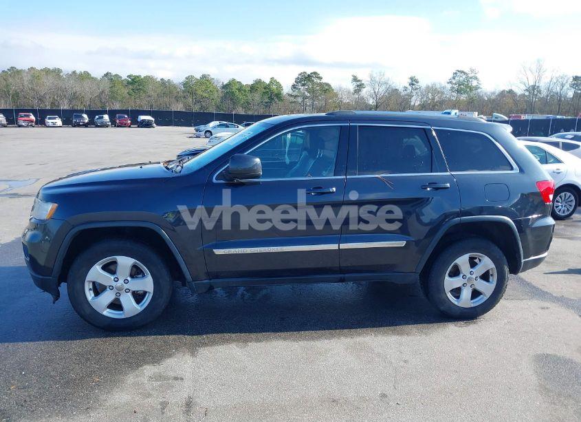 Photo 14 of 2013 Jeep Grand CHEROKEE LAREDO (VIN 1C4RJFAG1DC537399)