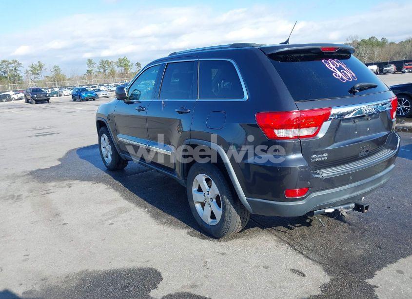 Photo 3 of 2013 Jeep Grand CHEROKEE LAREDO (VIN 1C4RJFAG1DC537399)
