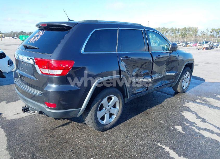 Photo 4 of 2013 Jeep Grand CHEROKEE LAREDO (VIN 1C4RJFAG1DC537399)