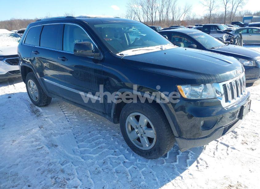 2013 Jeep Grand CHEROKEE LAREDO (VIN 1C4RJFAG1DC552985) main photo