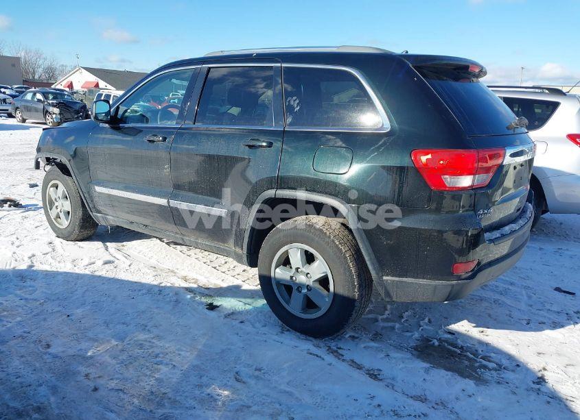 Photo 3 of 2013 Jeep Grand CHEROKEE LAREDO (VIN 1C4RJFAG1DC552985)