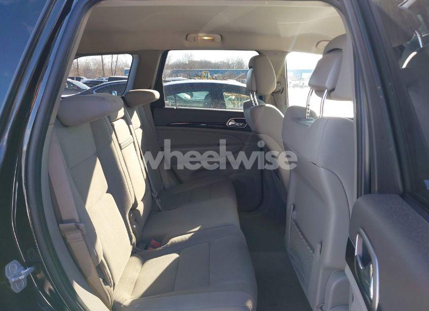 Photo 8 of 2013 Jeep Grand CHEROKEE LAREDO (VIN 1C4RJFAG1DC552985)