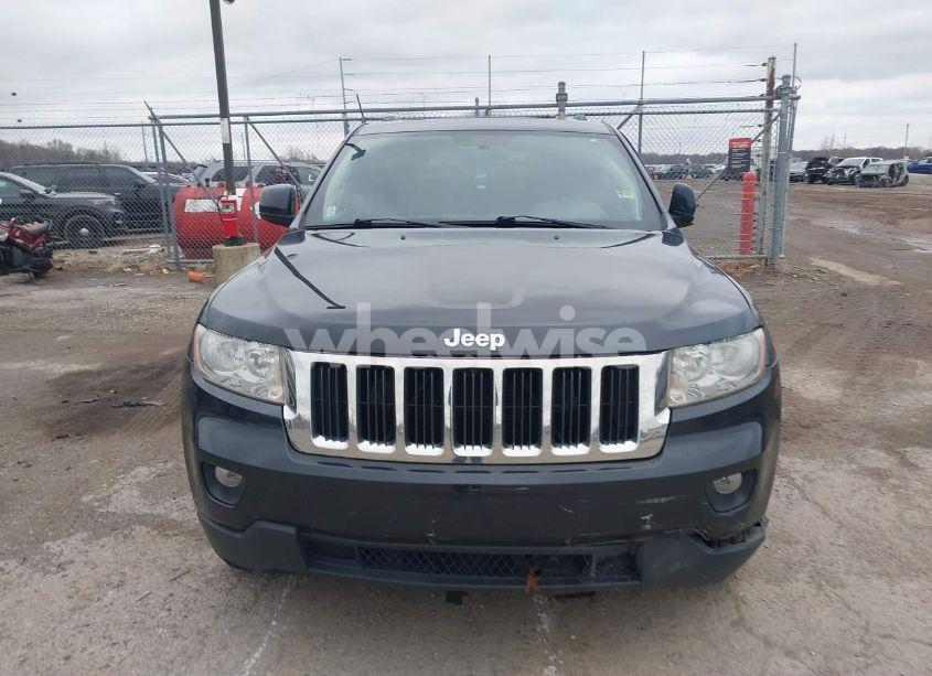 Photo 12 of 2013 Jeep Grand CHEROKEE LAREDO (VIN 1C4RJFAG1DC557992)