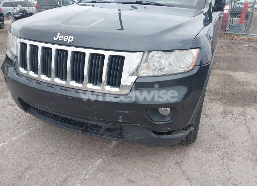 Photo 6 of 2013 Jeep Grand CHEROKEE LAREDO (VIN 1C4RJFAG1DC557992)