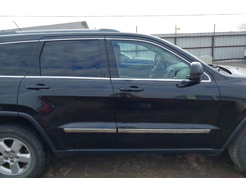 Photo 13 of 2013 Jeep Grand CHEROKEE LAREDO (VIN 1C4RJFAG1DC560679)