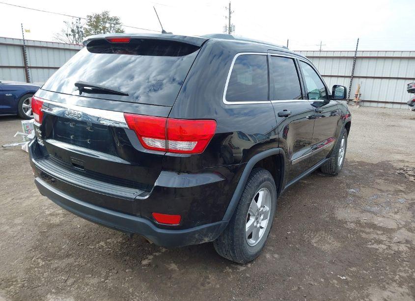 Photo 4 of 2013 Jeep Grand CHEROKEE LAREDO (VIN 1C4RJFAG1DC560679)