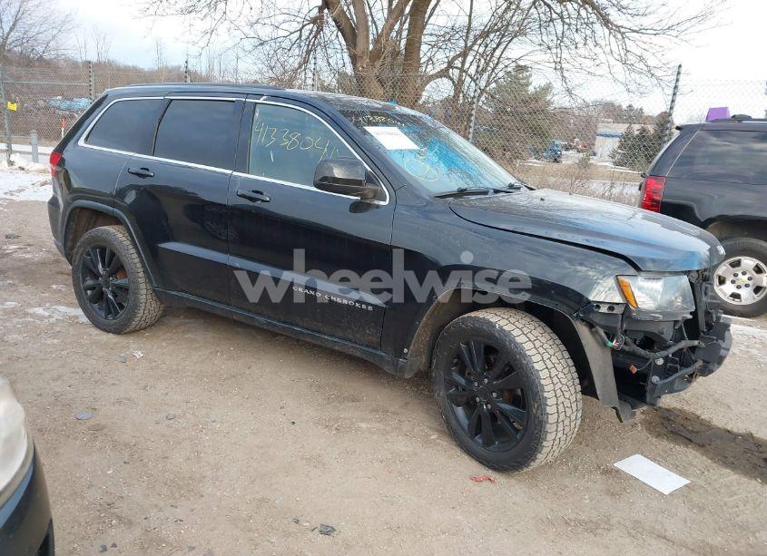 2013 Jeep Grand CHEROKEE LAREDO ALTITUDE (VIN 1C4RJFAG1DC568717) main photo