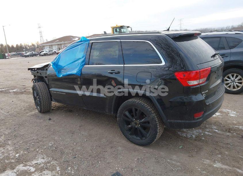 Photo 3 of 2013 Jeep Grand CHEROKEE LAREDO ALTITUDE (VIN 1C4RJFAG1DC568717)