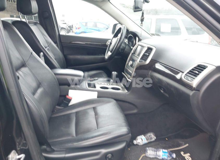 Photo 5 of 2013 Jeep Grand CHEROKEE LAREDO (VIN 1C4RJFAG1DC654920)