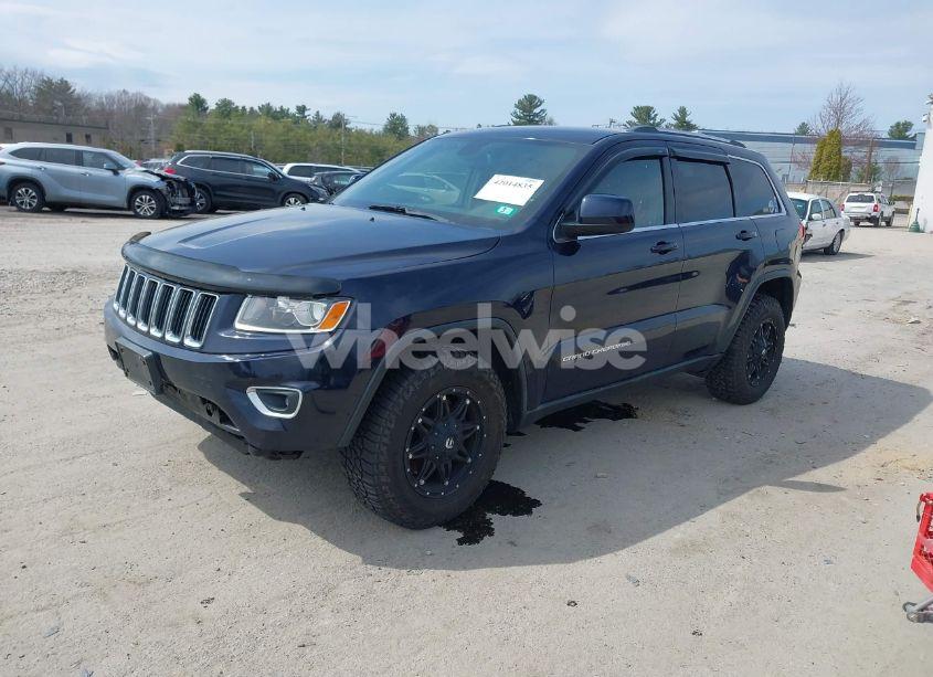Photo 2 of 2014 Jeep Grand CHEROKEE LAREDO (VIN 1C4RJFAG1EC242305)