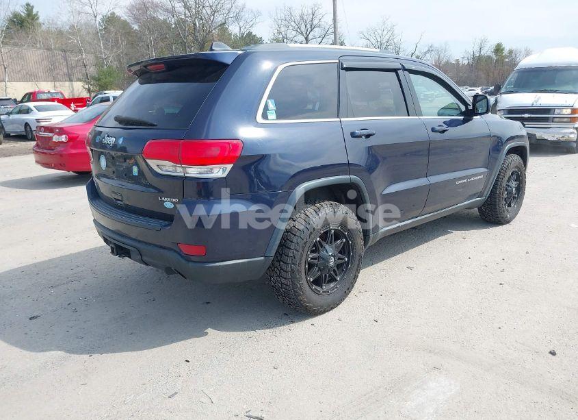 Photo 4 of 2014 Jeep Grand CHEROKEE LAREDO (VIN 1C4RJFAG1EC242305)