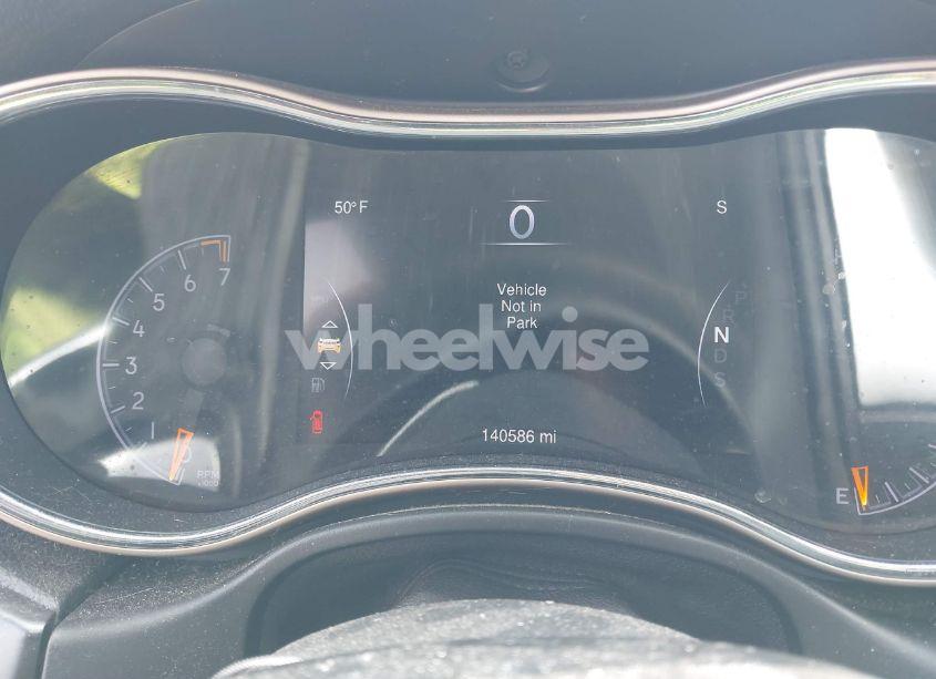 Photo 7 of 2014 Jeep Grand CHEROKEE LAREDO (VIN 1C4RJFAG1EC242305)