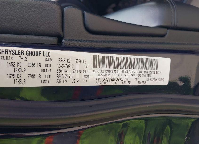 Photo 9 of 2014 Jeep Grand CHEROKEE LAREDO (VIN 1C4RJFAG1EC242305)