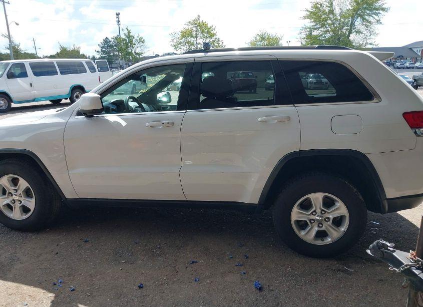 Photo 14 of 2014 Jeep Grand CHEROKEE LAREDO (VIN 1C4RJFAG1EC262702)