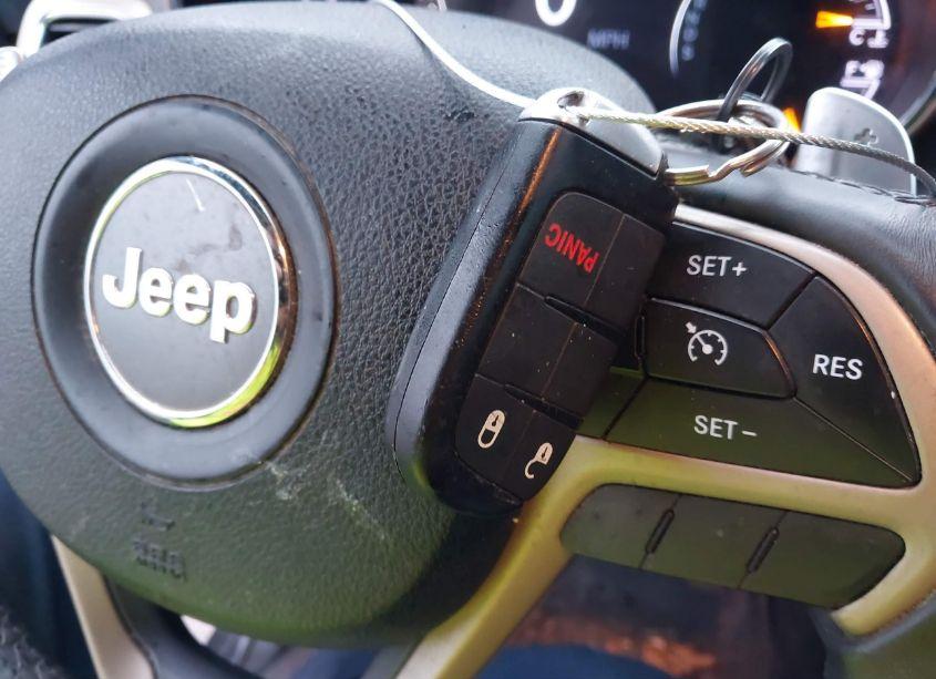 Photo 11 of 2014 Jeep Grand CHEROKEE LAREDO (VIN 1C4RJFAG1EC341853)