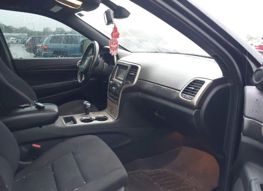 Photo 5 of 2014 Jeep Grand CHEROKEE LAREDO (VIN 1C4RJFAG1EC341853)