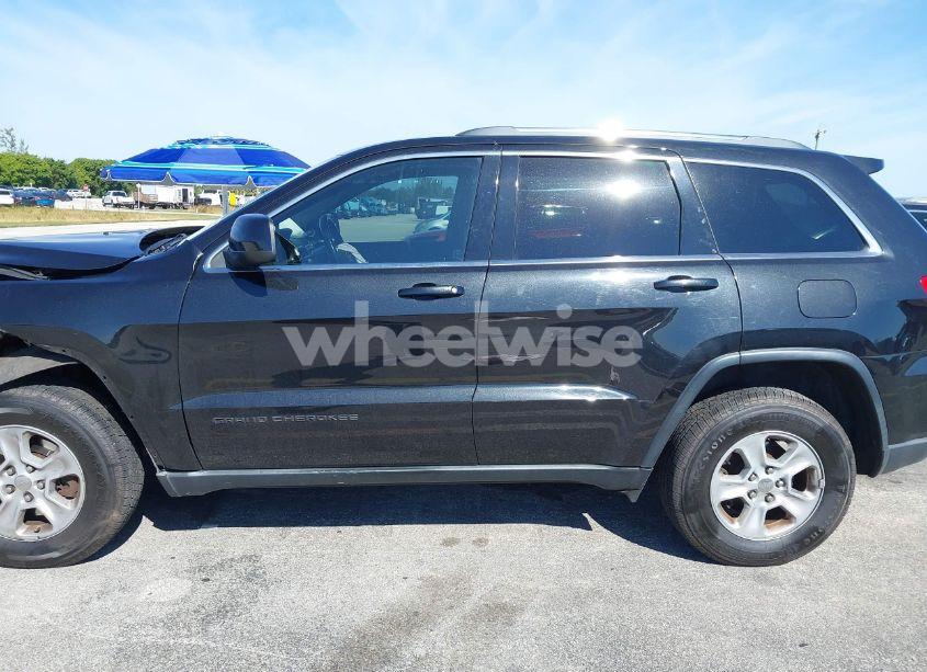 Photo 15 of 2015 Jeep Grand CHEROKEE LAREDO (VIN 1C4RJFAG1FC182835)