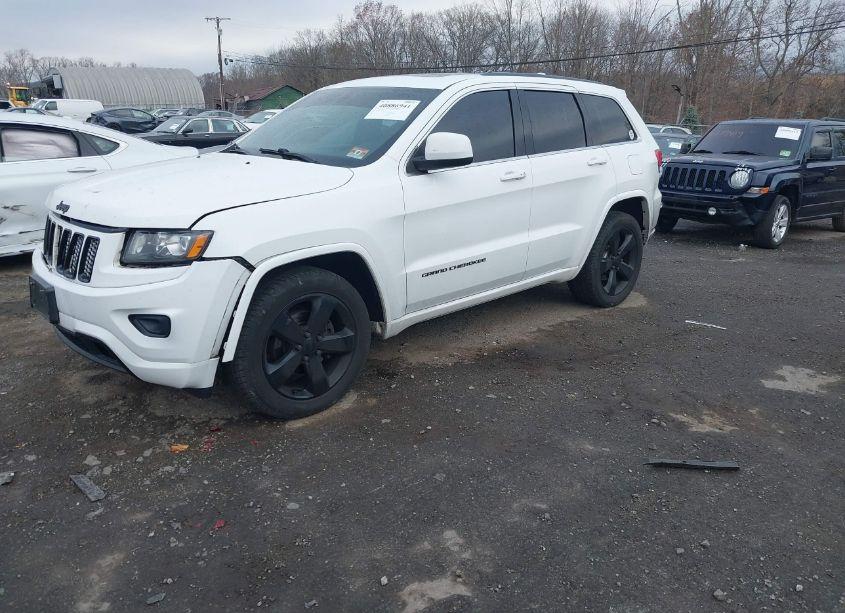 Photo 2 of 2015 Jeep Grand CHEROKEE ALTITUDE (VIN 1C4RJFAG1FC684308)