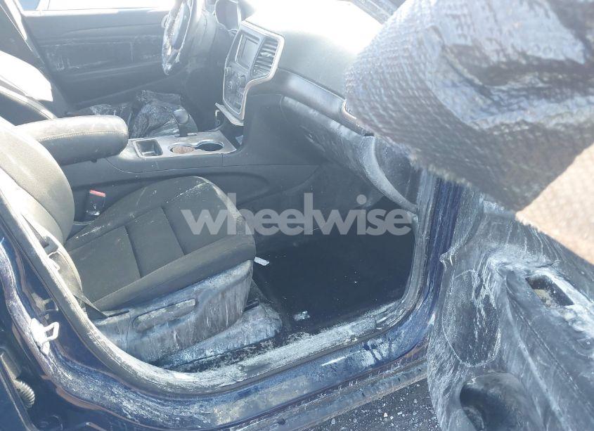 Photo 5 of 2015 Jeep Grand CHEROKEE LAREDO (VIN 1C4RJFAG1FC704377)